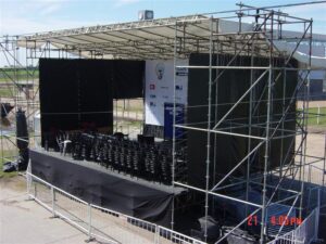 Escenarios / Tarimas - ULTRAESTRUCTURAS escenario2 - ULTRAESTRUCTURAS